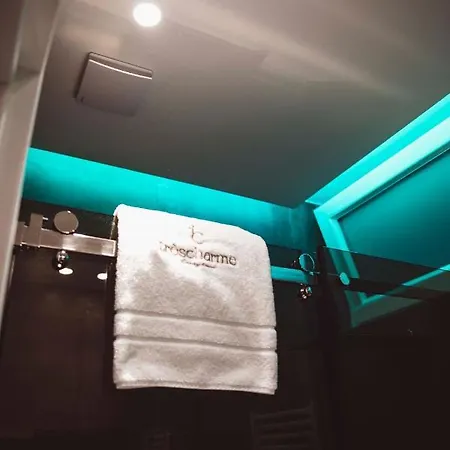 فندق مبيت وإفطار Trescharme أندريا