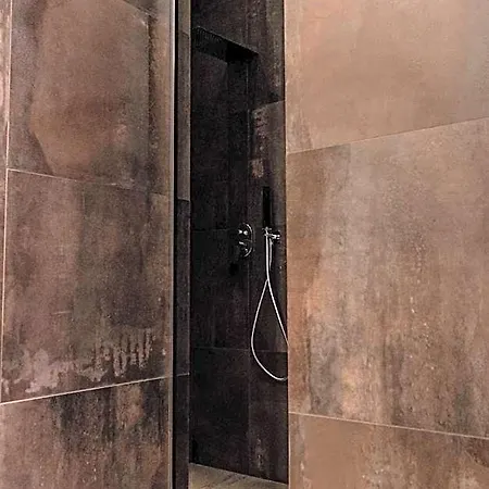 Trescharme فندق مبيت وإفطار أندريا